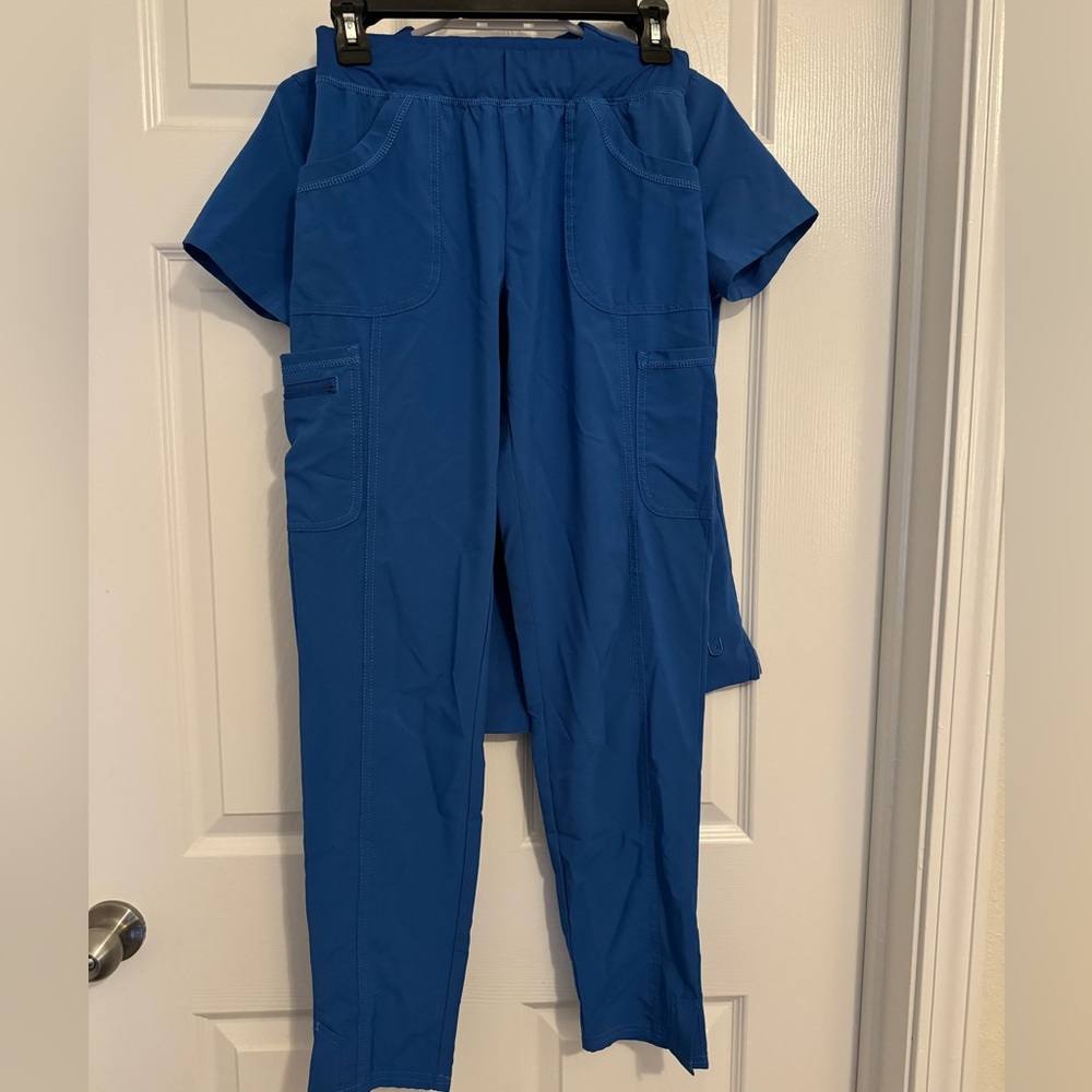 Royal Blue Scrub set - Picture 2 of 3